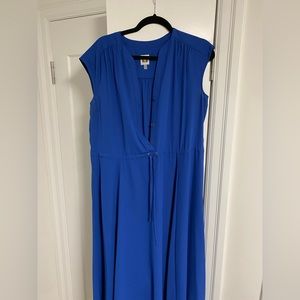 Anne Klein midi dress with front buttons and waist tie